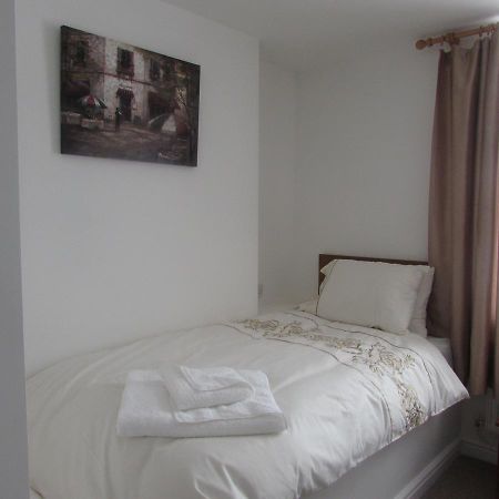 Lord Nelson Hotel Rhymney Buitenkant foto